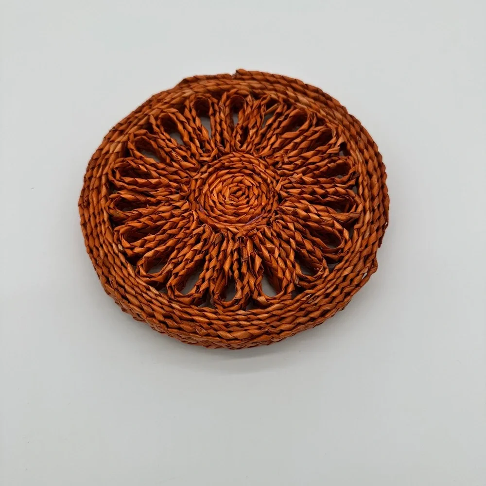 Vintage Burnt Orange Woven Wicker‎ Trivet Round Straw Boho Floral Hot Pad Decor